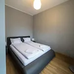 Vigo 3*