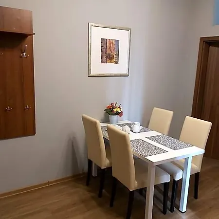 Vigo 3* Łódź
