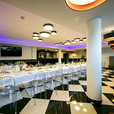 Vigo Hotel